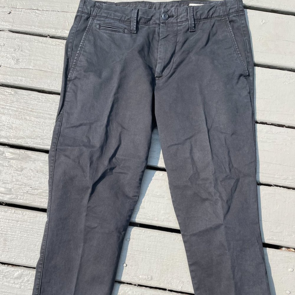 Gap Navy Color Chino Khakis Mens Pants
